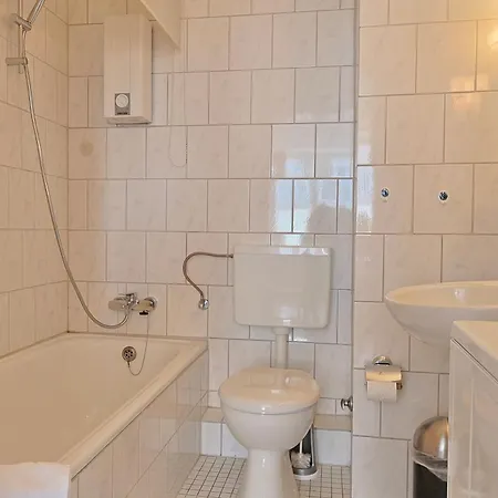 Luebeck 25 Apartment *